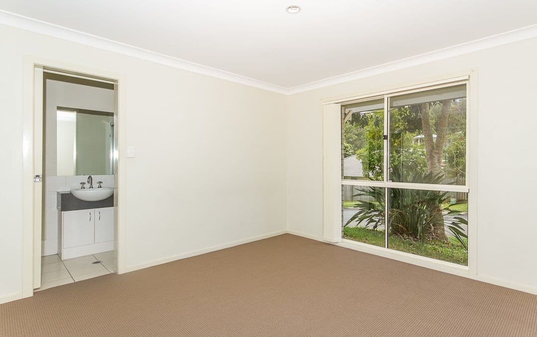 22 Purlingbrook Street, Upper Coomera QLD 4209, Upper Coomera - Thumbnail 6