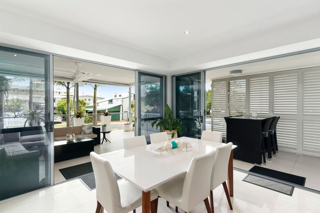 319 Golden Four Drive, Tugun QLD 4224, Tugun - Thumbnail 5