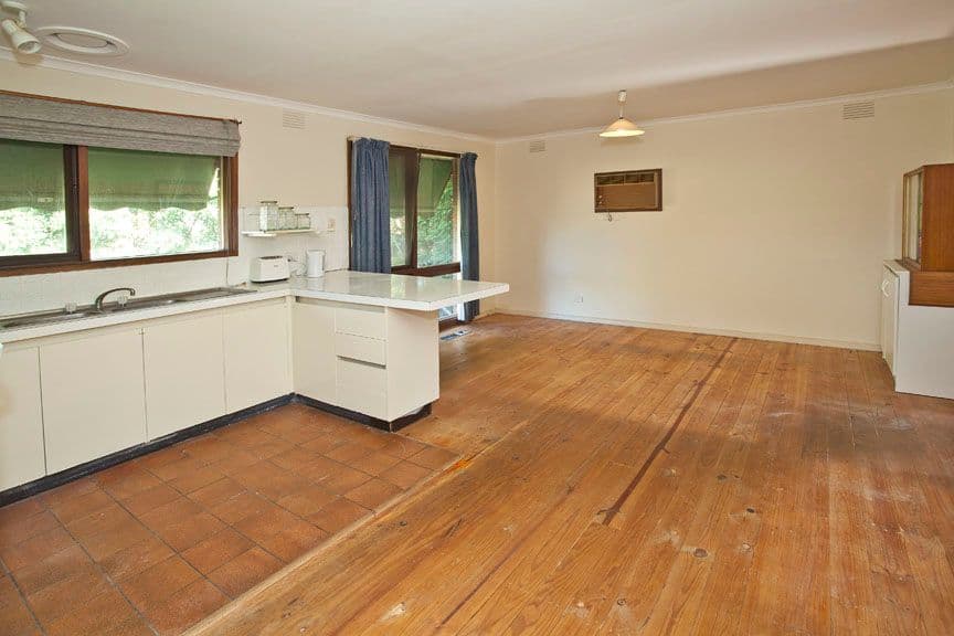 17 Chivalry Avenue, GLEN WAVERLEY VIC 3150, Glen Waverley - Thumbnail 4