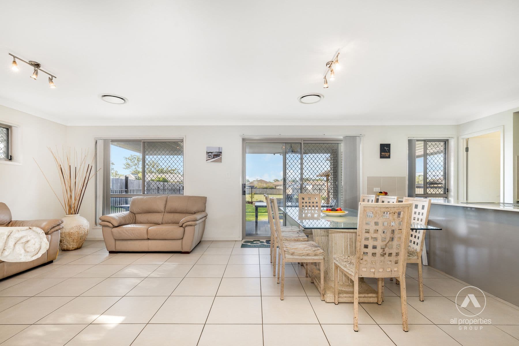 8 Airedale Court, Berrinba QLD 4117, Berrinba - Thumbnail 4