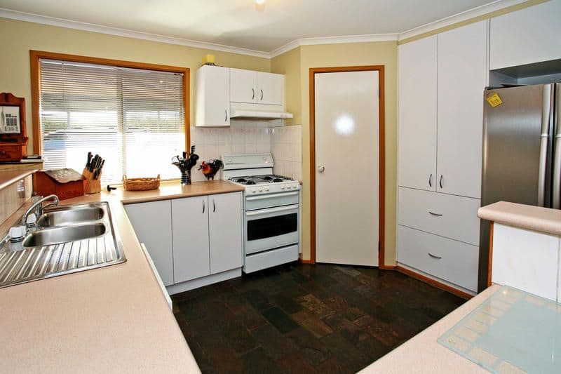 98/129 Surf Parade, Broadbeach, QLD, 4218, Broadbeach - Thumbnail 5