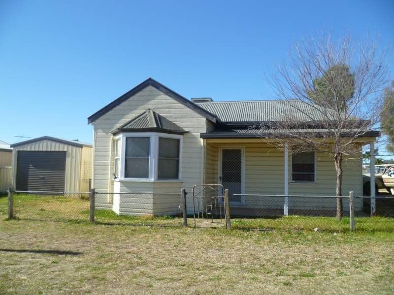 42 Greaves Street, INVERELL NSW 2360, Inverell - Image 1