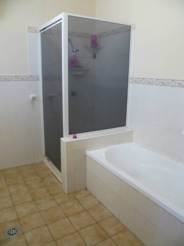 42 Greaves Street, INVERELL NSW 2360, Inverell - Thumbnail 2