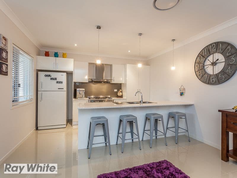 17 Paterson Street, North Lakes QLD 4509, North Lakes - Thumbnail 3