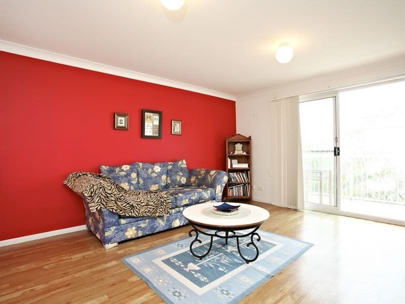 11-19 Taylor Street, BIGGERA WATERS QLD 4216, Biggera Waters - Thumbnail 3