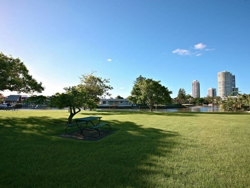 11-19 Taylor Street, BIGGERA WATERS QLD 4216, Biggera Waters - Thumbnail 7