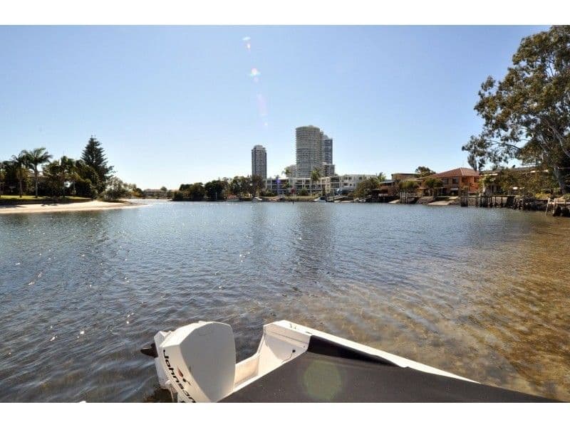11-19 Taylor Street, BIGGERA WATERS QLD 4216, Biggera Waters - Thumbnail 8
