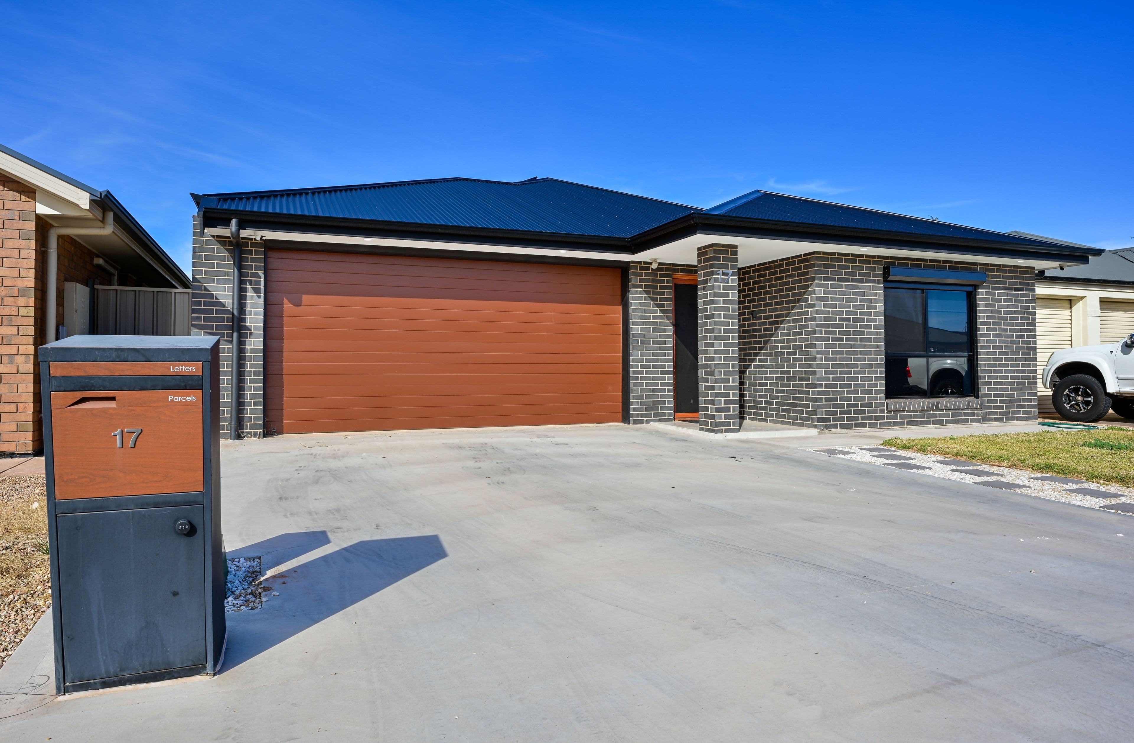 17 Jensen Avenue, Whyalla Jenkins SA 5609, Whyalla Jenkins - Image 1