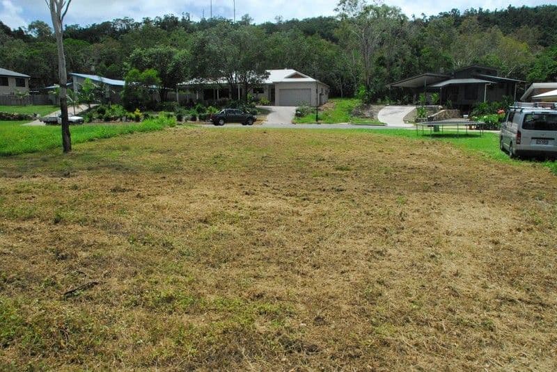 12 Armitage Avenue, JUBILEE POCKET QLD 4802, Jubilee Pocket - Thumbnail 5