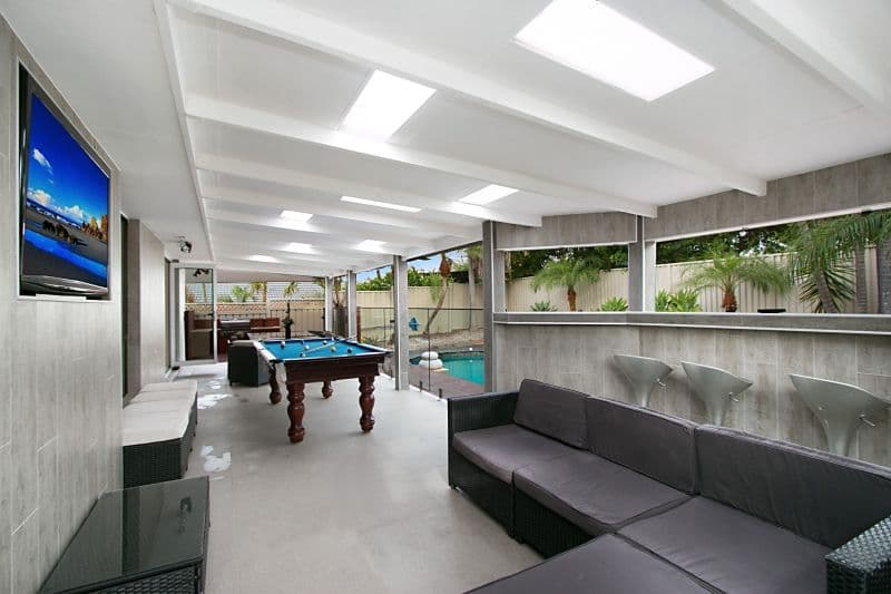 28 Whipbird Court, Burleigh Waters QLD 4220, Burleigh Waters - Thumbnail 3