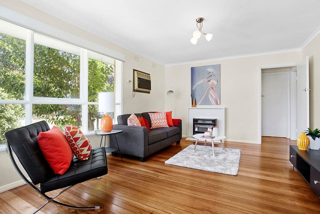 18 Barry Street, Reservoir VIC 3073, Reservoir - Thumbnail 2