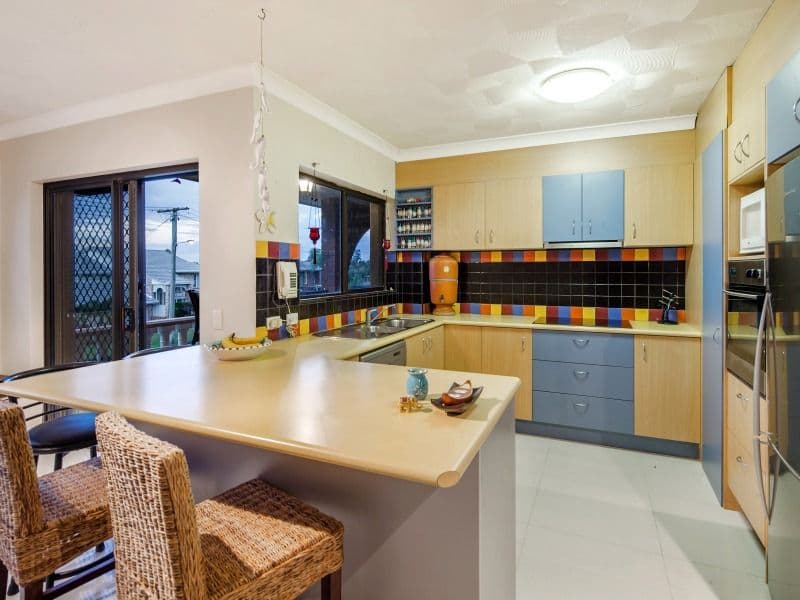 26 Anderson Street, BATTERY HILL QLD 4551, Battery Hill - Thumbnail 6
