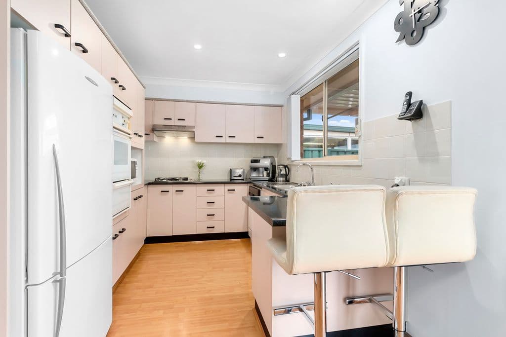 305 Whitford Road, Green Valley - Thumbnail 5