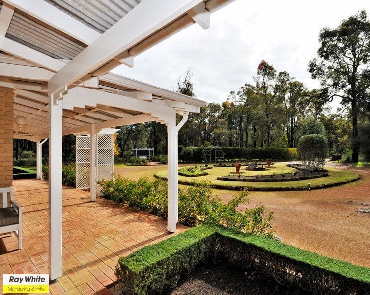 215 Naranga Place, STONEVILLE WA 6081, Stoneville - Thumbnail 2