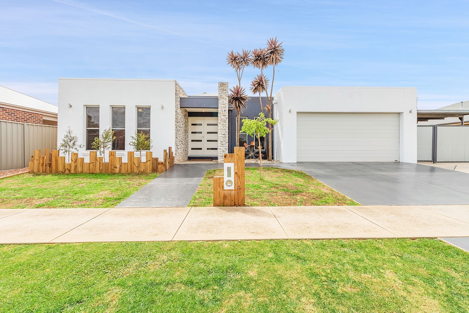 30 James Street, Echuca VIC 3564, Echuca - Image 1