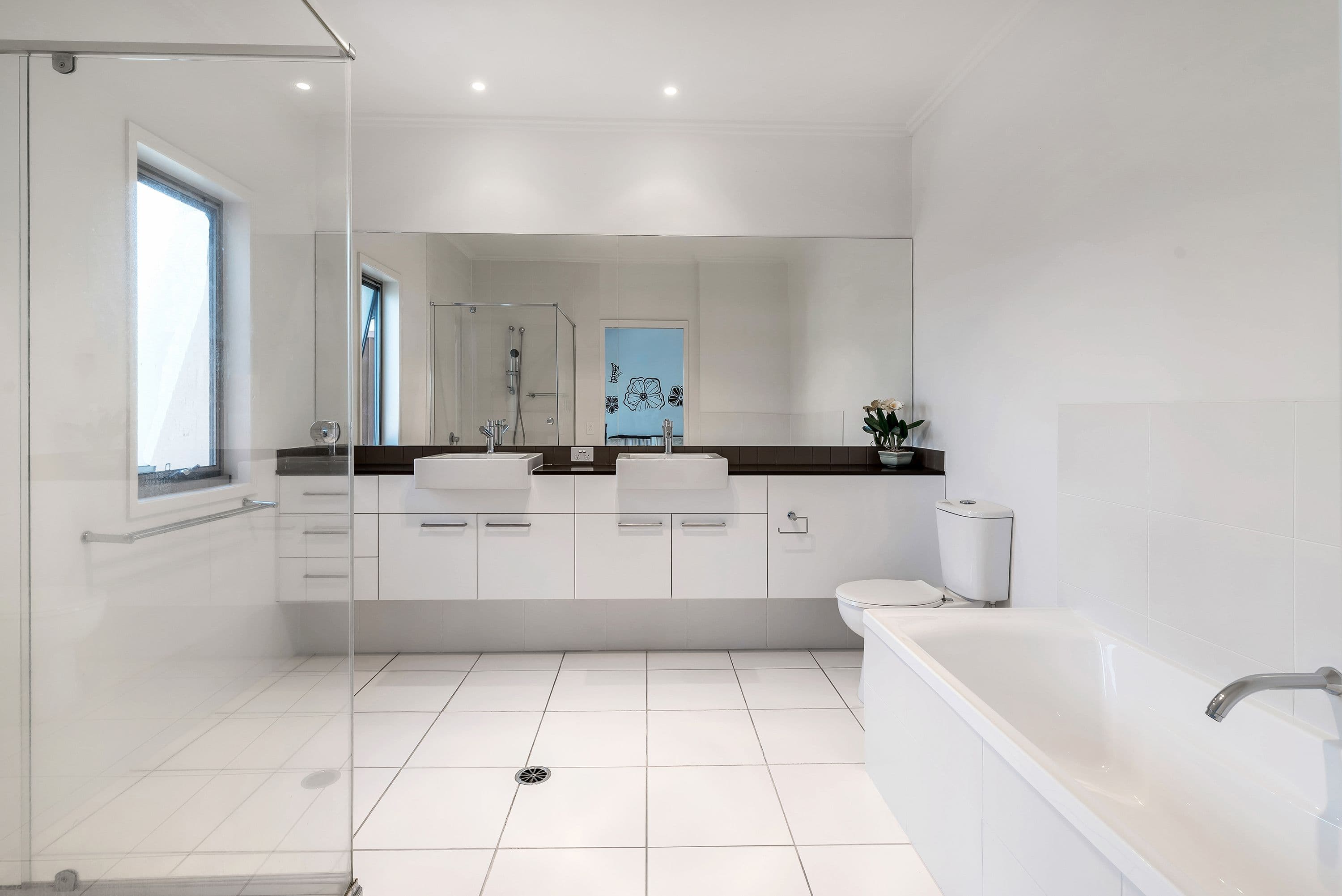 1 Manacor Place, Coombabah QLD 4216, Coombabah - Thumbnail 8