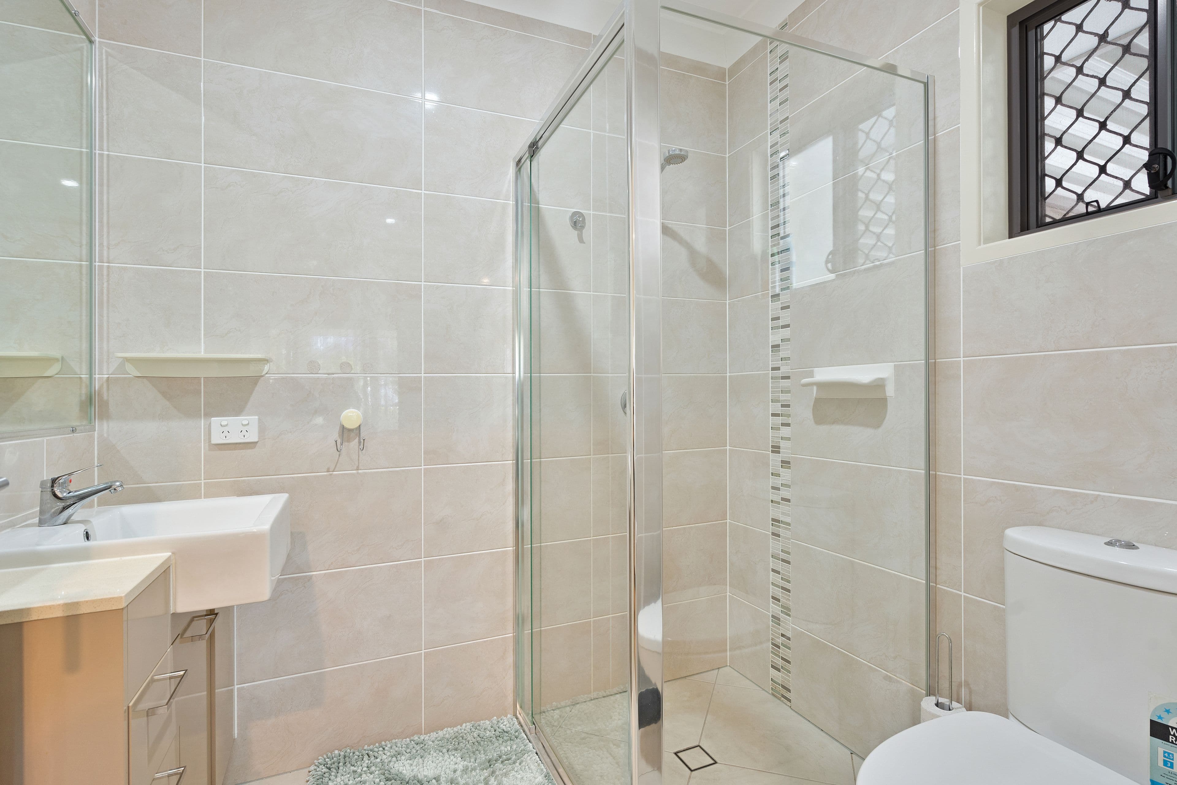 15 Sinclair Place, Ningi QLD 4511, Ningi - Thumbnail 6