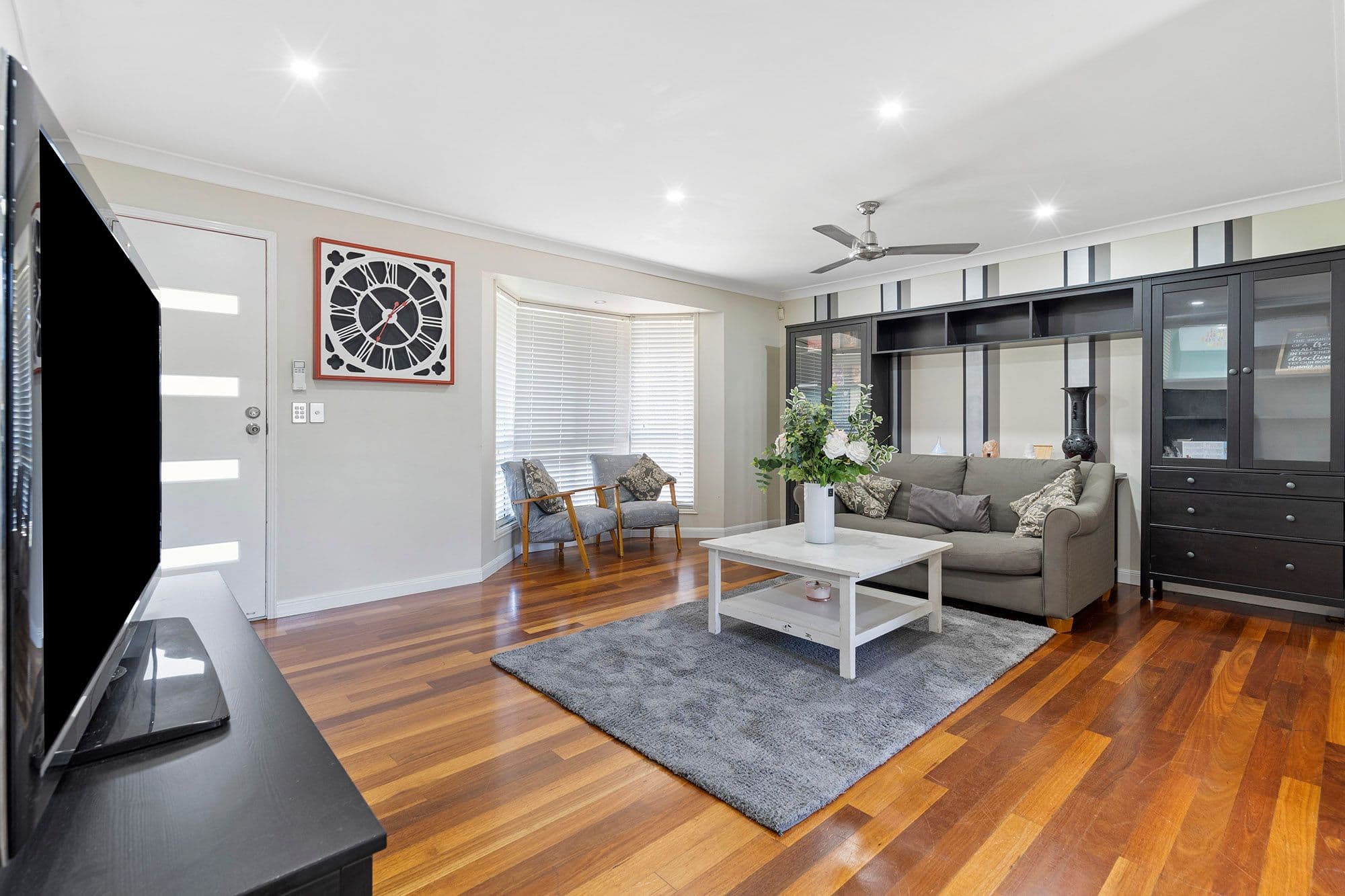 96 Mount Warren Boulevard, Mount Warren Park QLD 4207, Mount Warren Park - Thumbnail 2