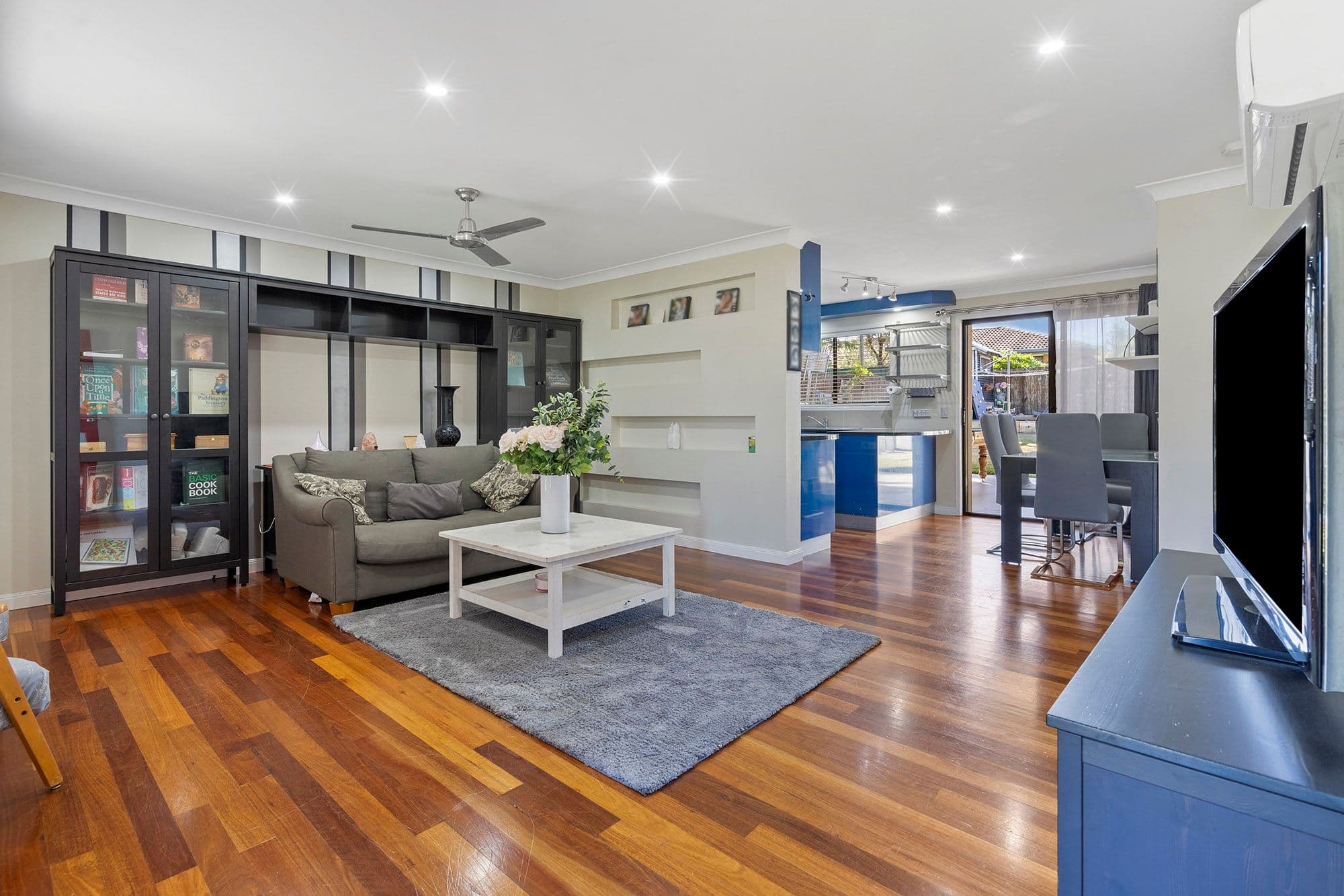 96 Mount Warren Boulevard, Mount Warren Park QLD 4207, Mount Warren Park - Thumbnail 3