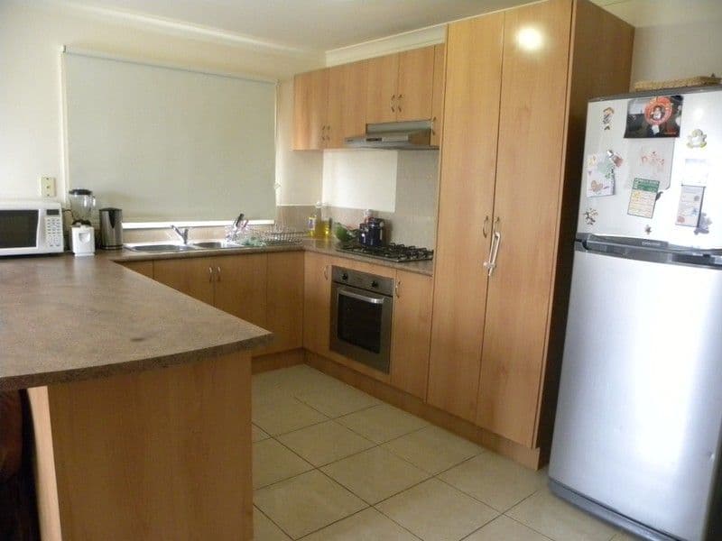 15 Wentworth Avenue, WYNDHAM VALE VIC 3024, Wyndham Vale - Thumbnail 3