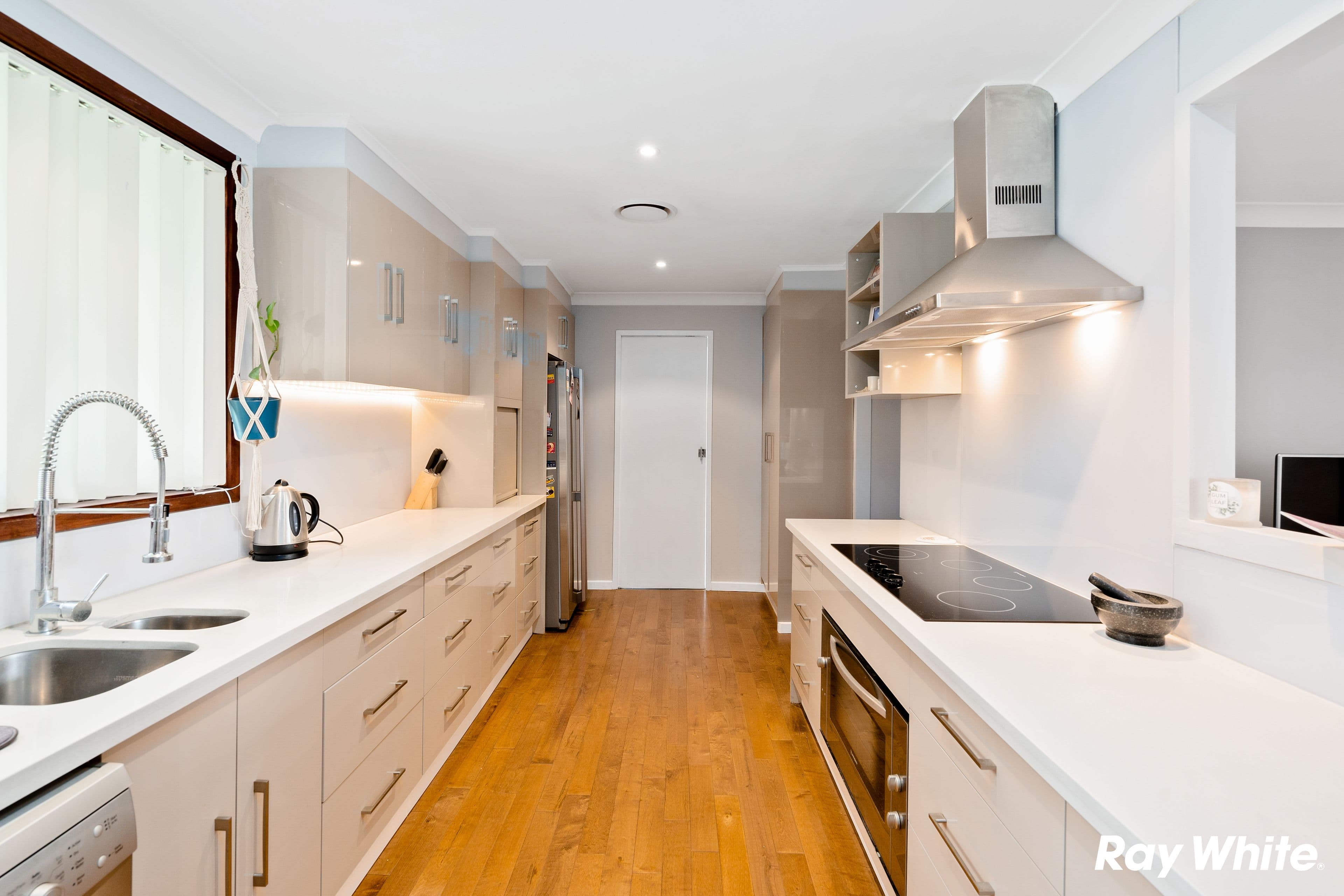25 Fuchsia Crescent, Quakers Hill NSW 2763, Quakers Hill - Thumbnail 2