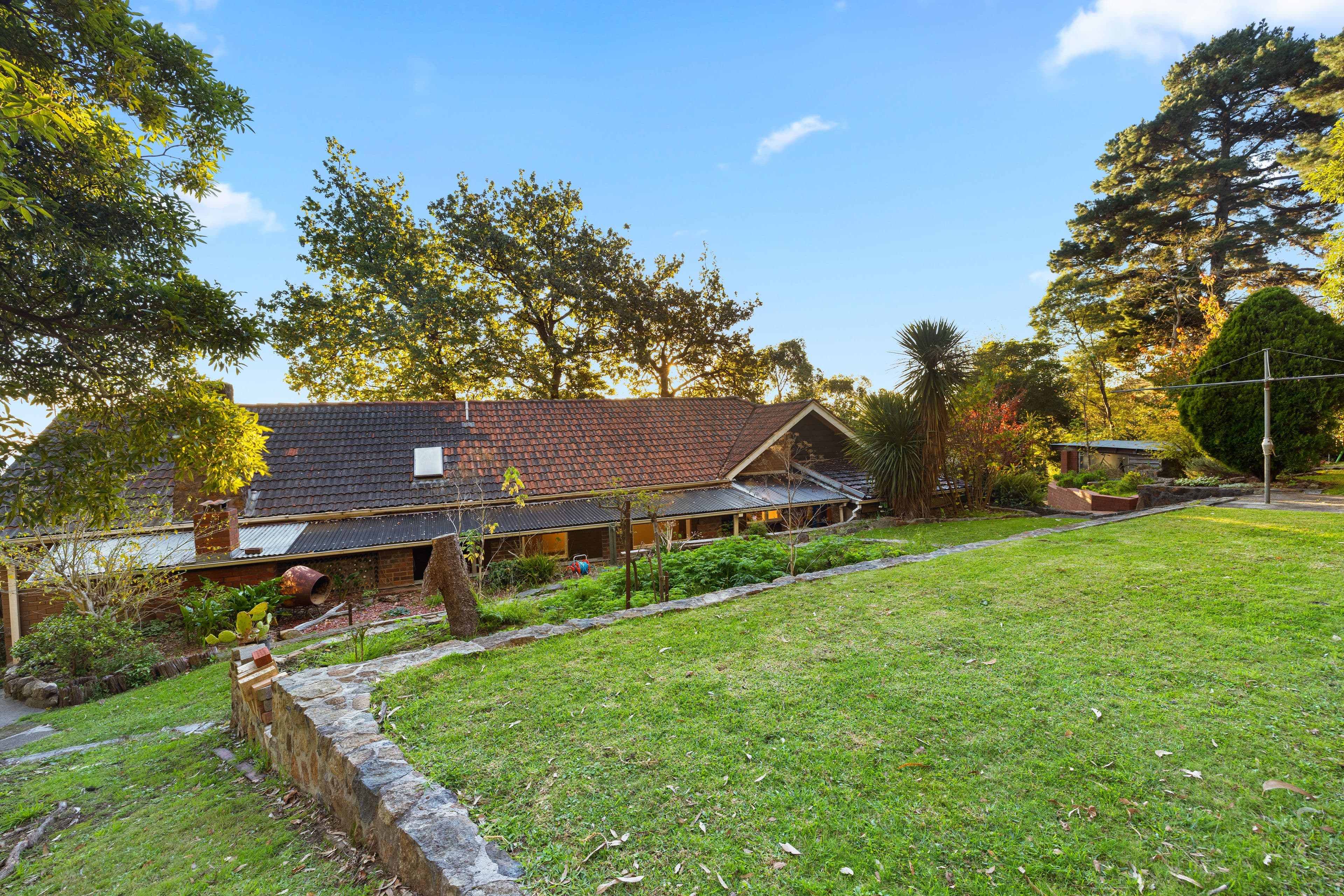 1 Heath Avenue, Ferntree Gully VIC 3156, Ferntree Gully - Thumbnail 2