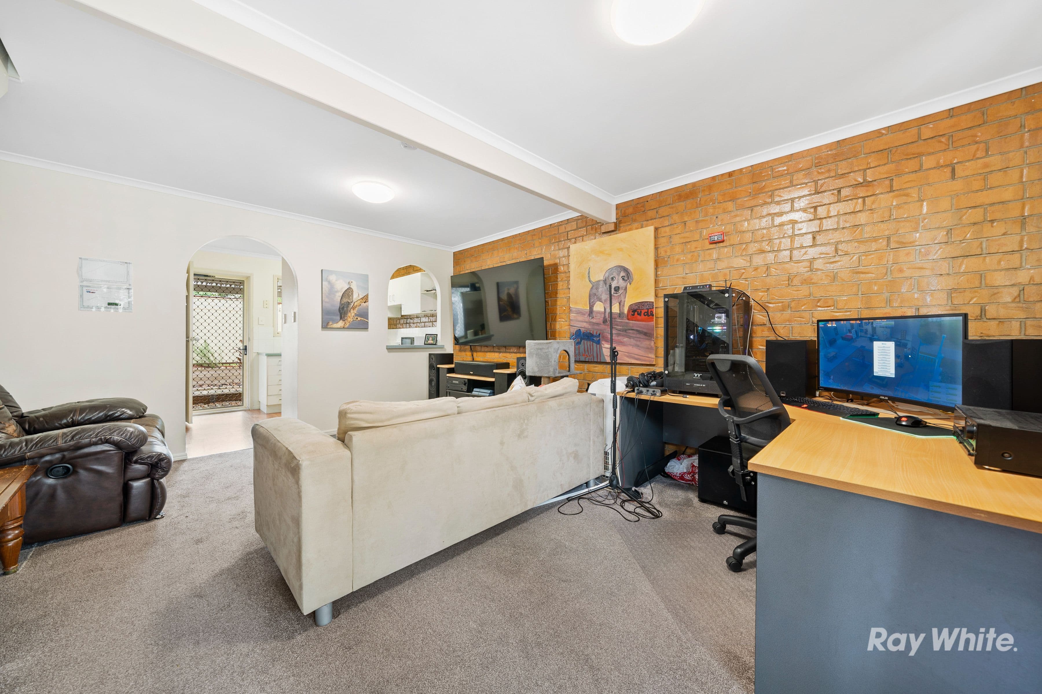 3 Costata Street, Hillcrest QLD 4118, Hillcrest - Thumbnail 2