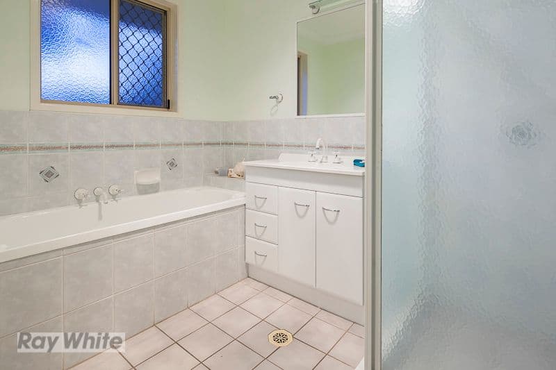 17 Niblick Way, REDLAND BAY QLD 4165, Redland Bay - Thumbnail 7