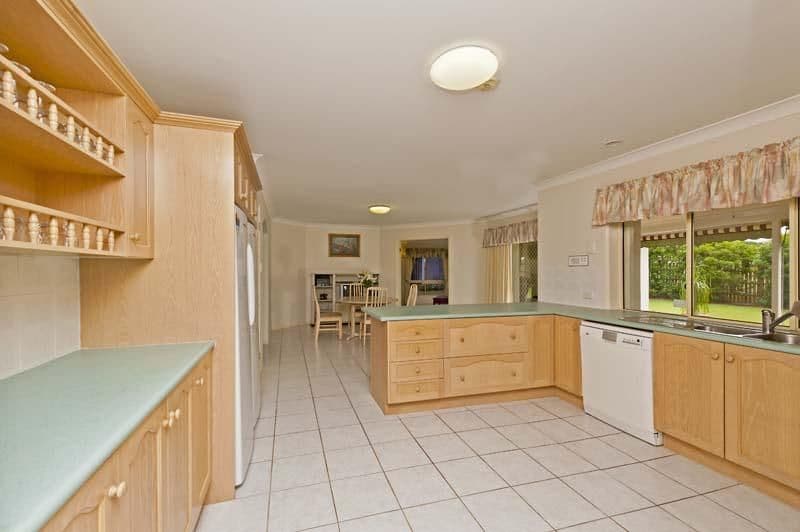 12 Stella Place, CARSELDINE QLD 4034, Carseldine - Thumbnail 5