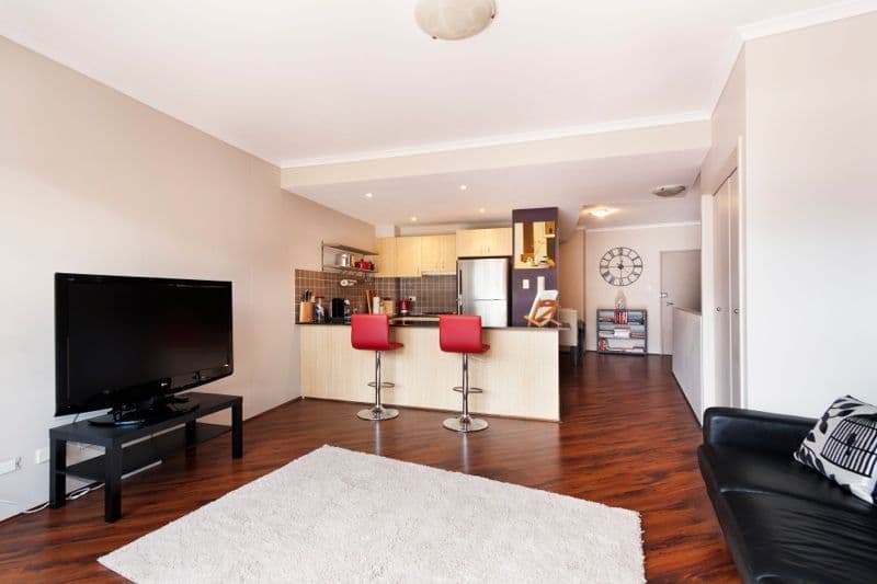 3 Erskineville Road, NEWTOWN NSW 2042, Newtown - Thumbnail 4