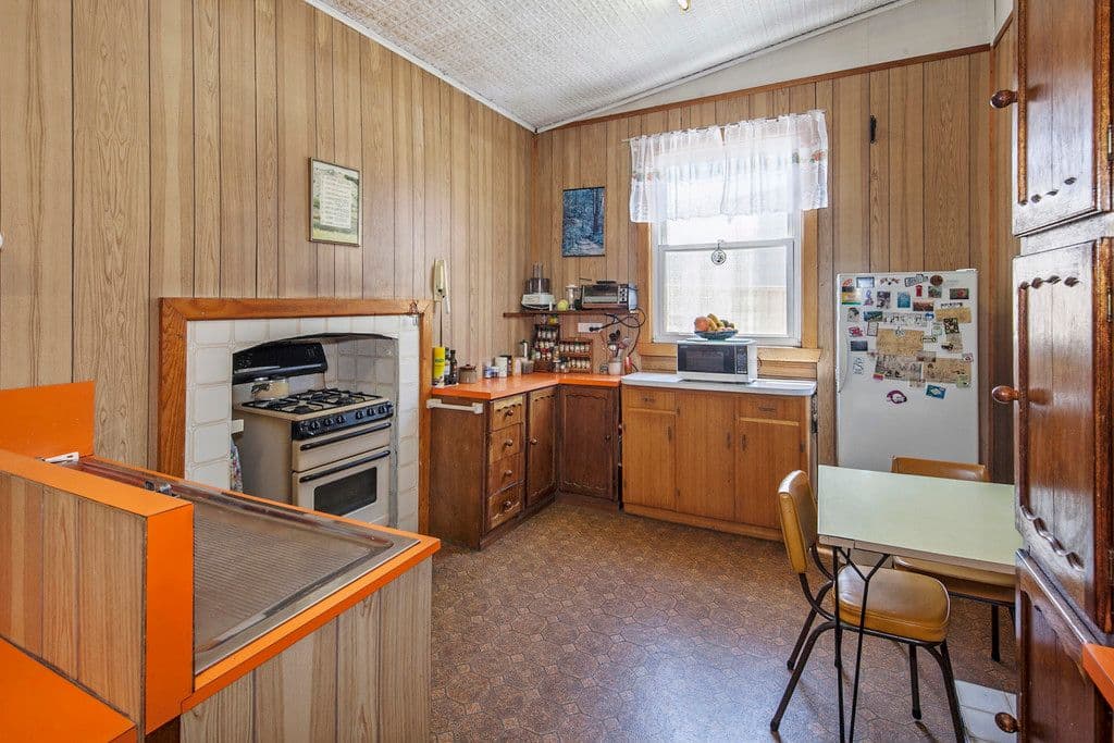 5 Ronald Street, Ballarat Central VIC 3350, Ballarat Central - Thumbnail 3