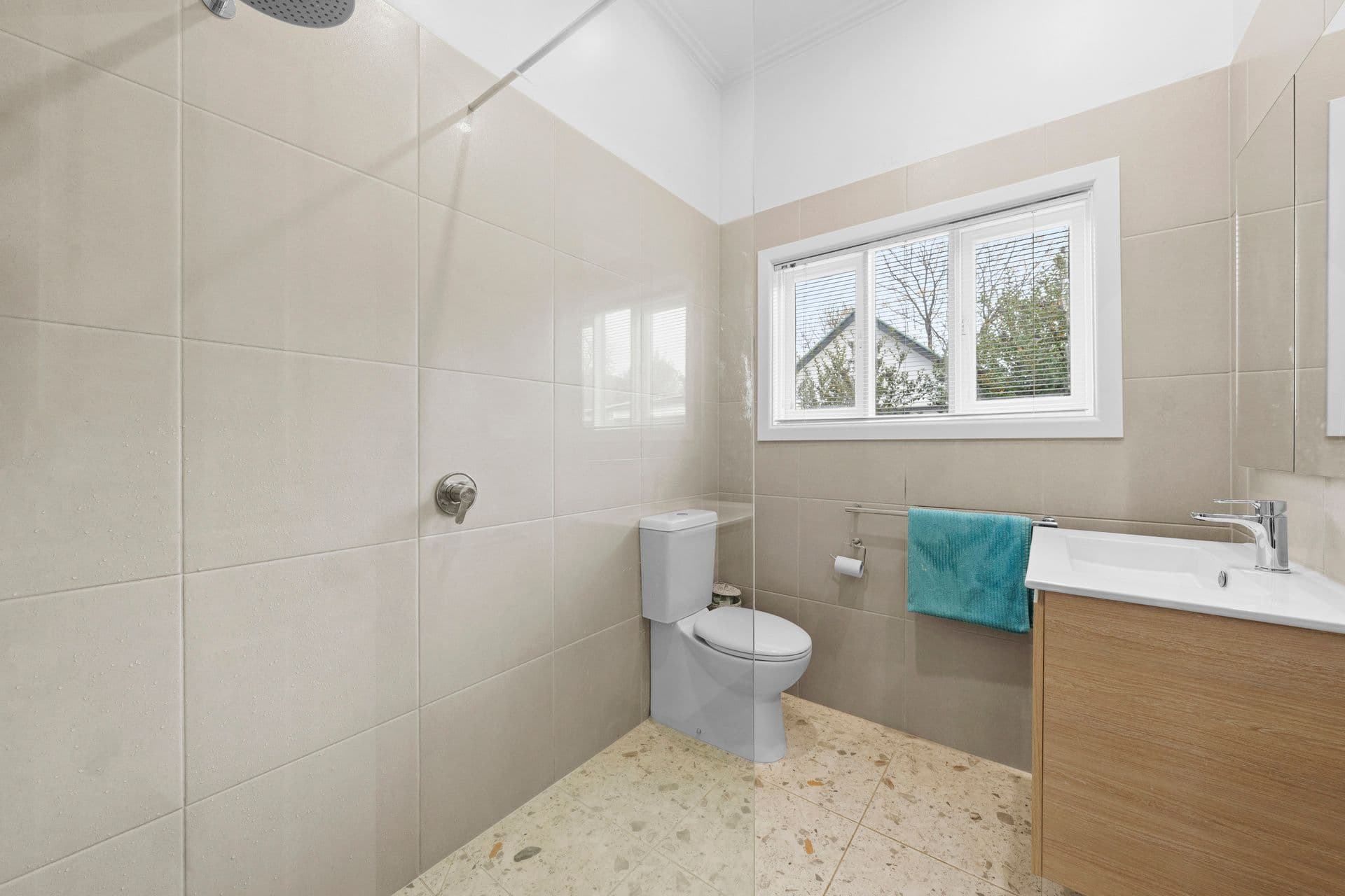 15 Crofton Street, Benalla VIC 3672, Benalla - Thumbnail 8
