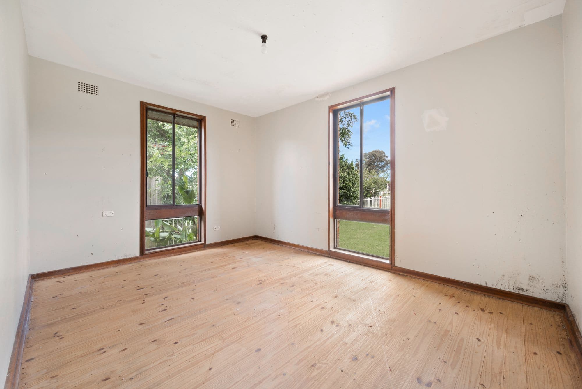 10 Atkinson Place, Airds NSW 2560, Airds - Thumbnail 5