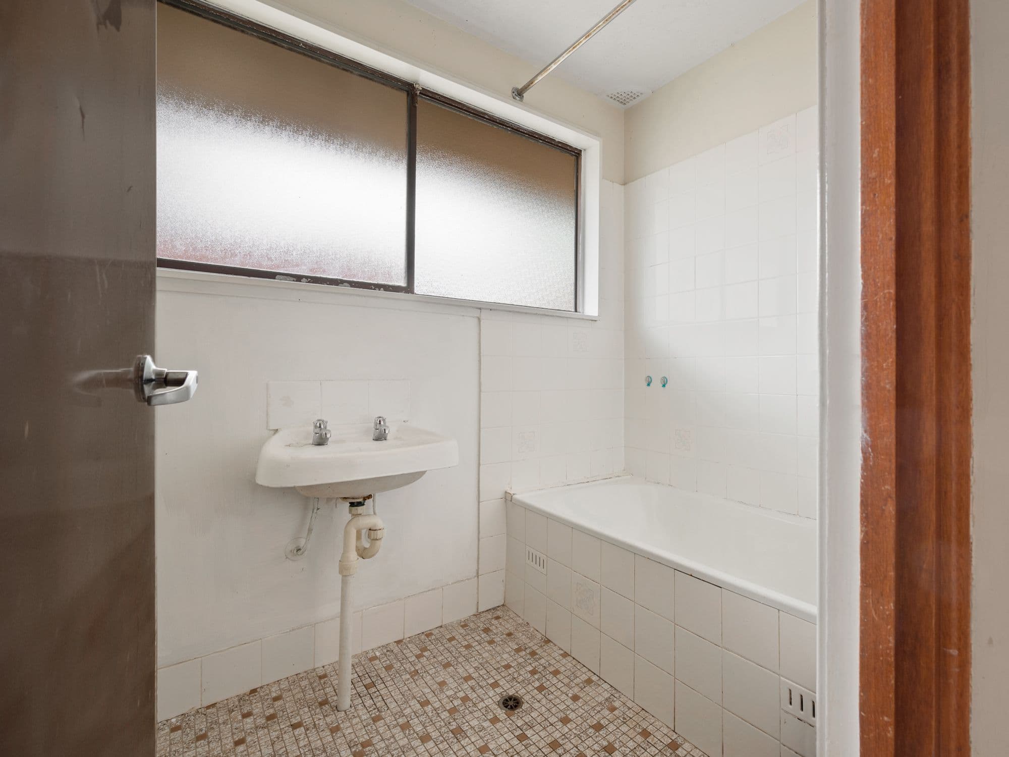 10 Atkinson Place, Airds NSW 2560, Airds - Thumbnail 8