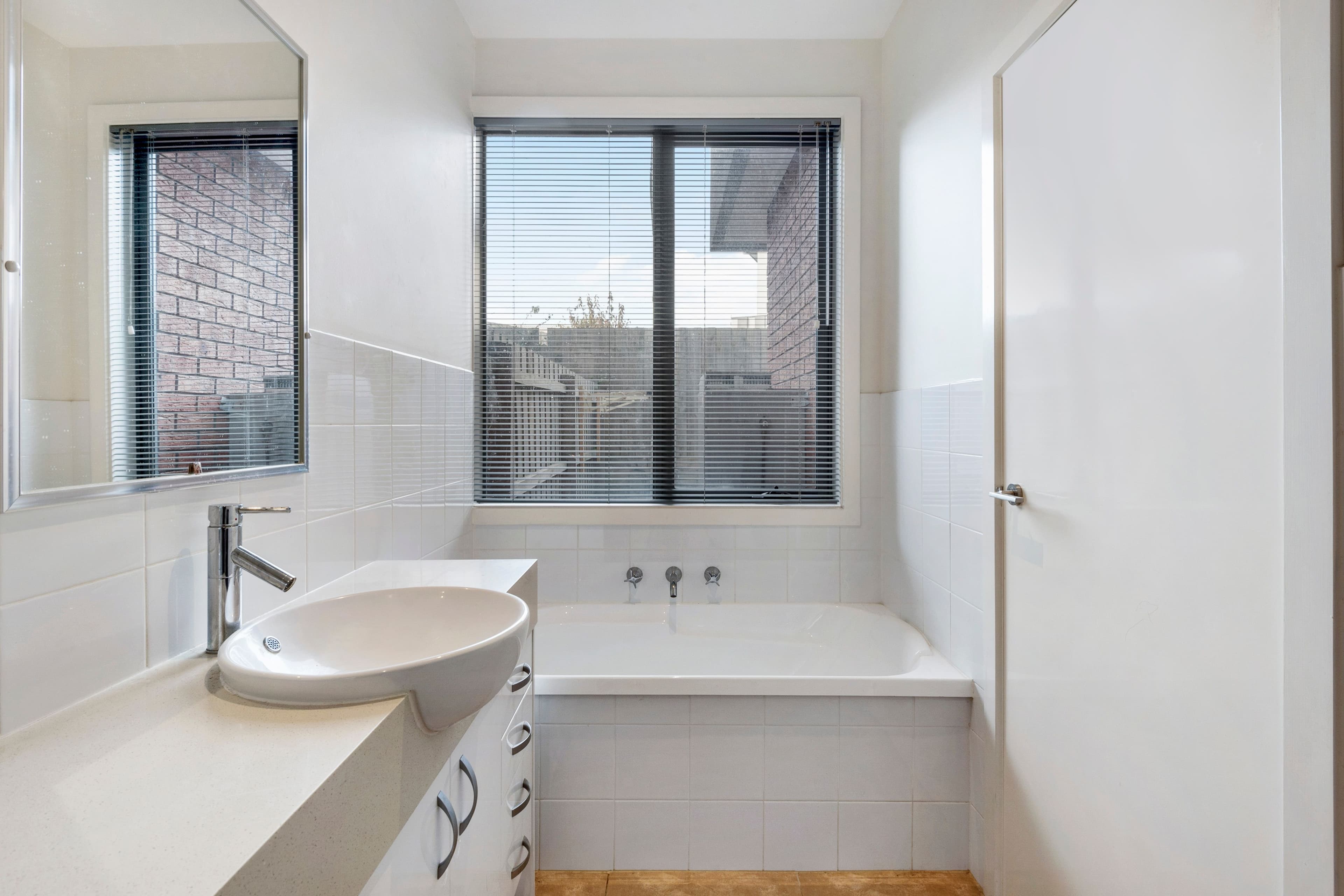 11 Blake Street, Blackburn North, Blackburn North - Thumbnail 7