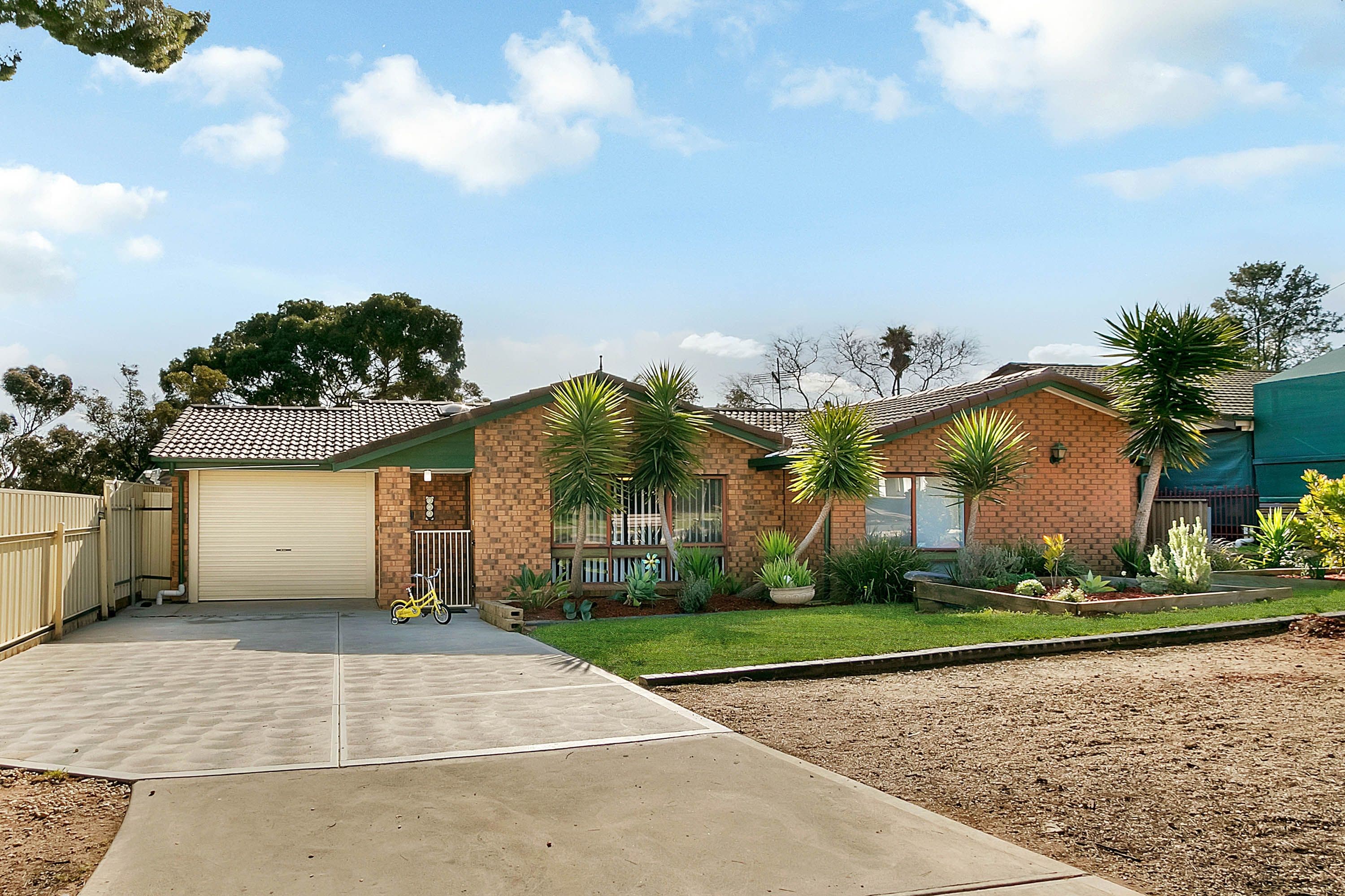 11 Dawkins Avenue, Willaston SA 5118, Willaston - Image 1