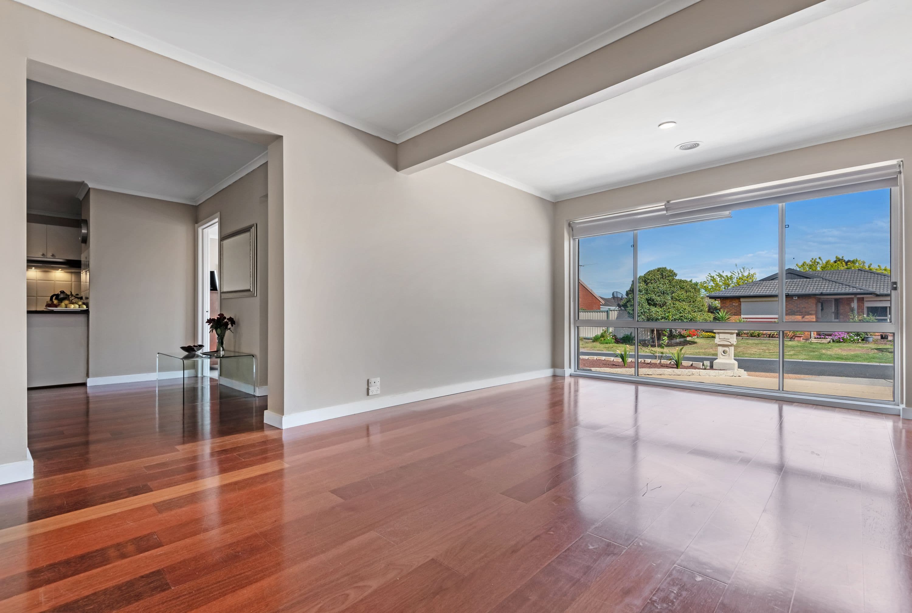 13 Barringo Way, Caroline Springs - Thumbnail 3
