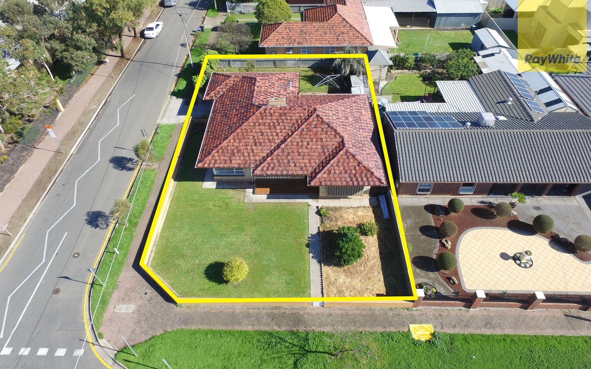 17 Mitton Avenue, Henley Beach SA 5022, Henley Beach - Thumbnail 4