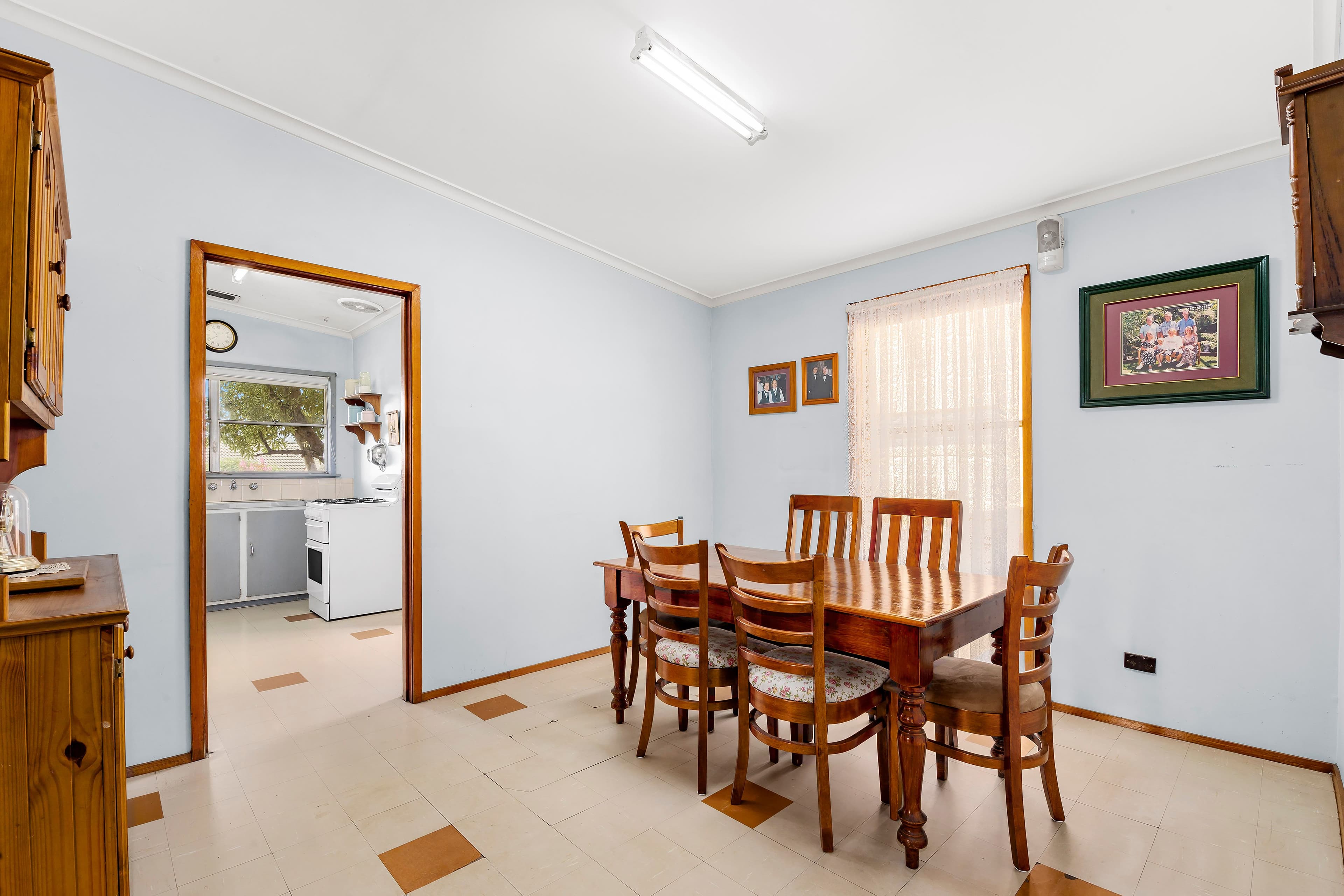 10 Manfred Street, Watsonia VIC 3087, Watsonia - Thumbnail 3