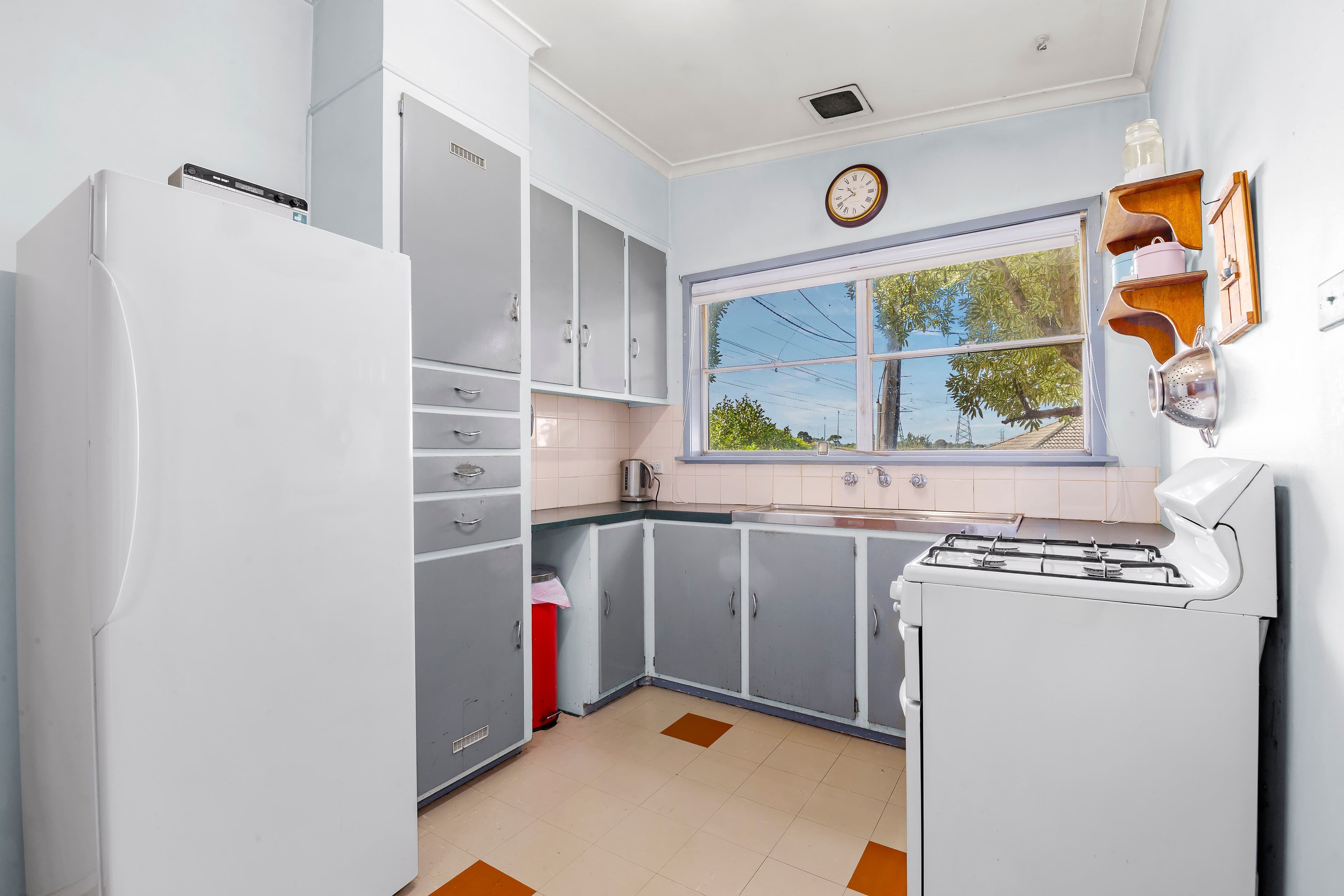 10 Manfred Street, Watsonia VIC 3087, Watsonia - Thumbnail 4