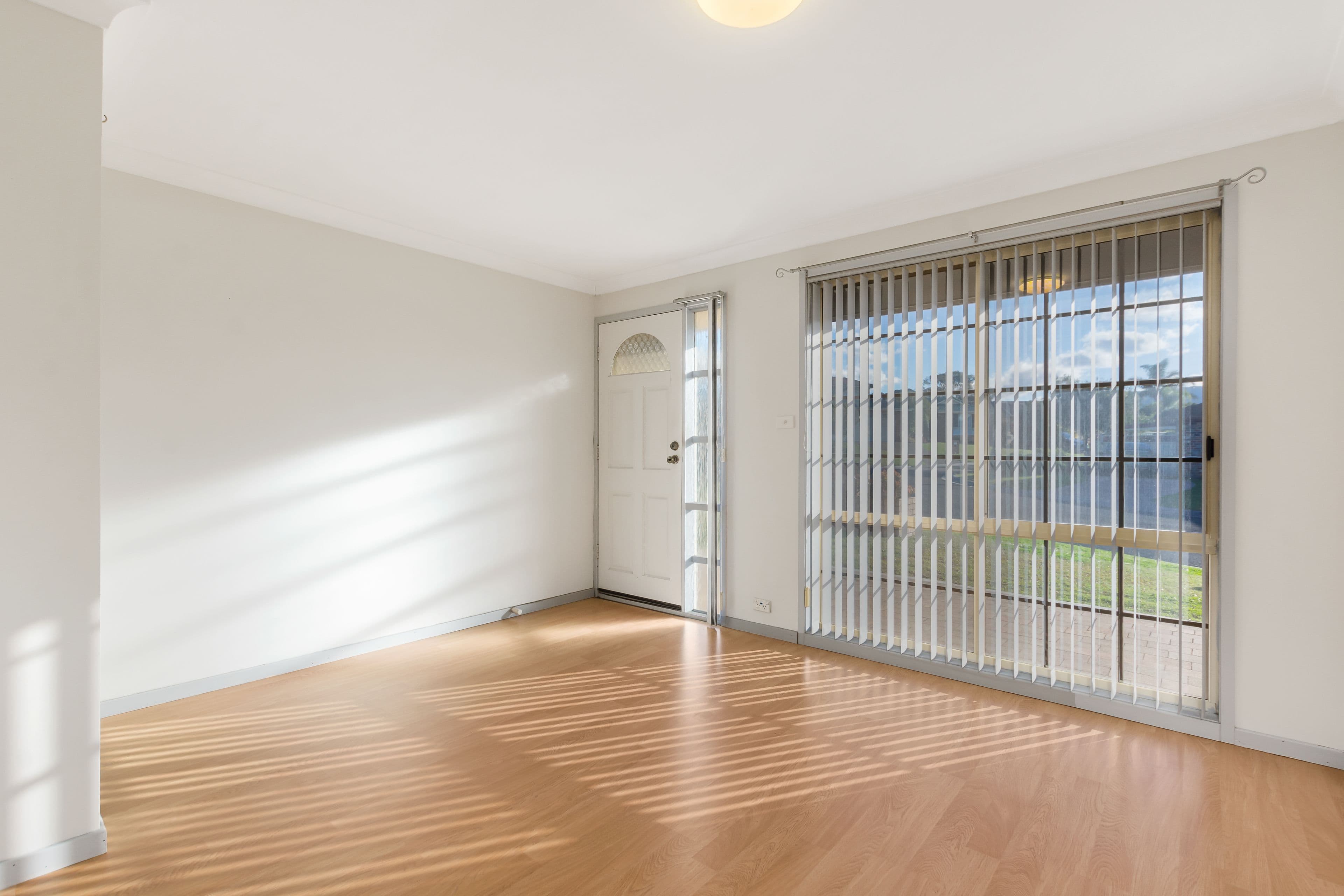 3 Julianne Street, Dapto NSW 2530, Dapto - Thumbnail 2