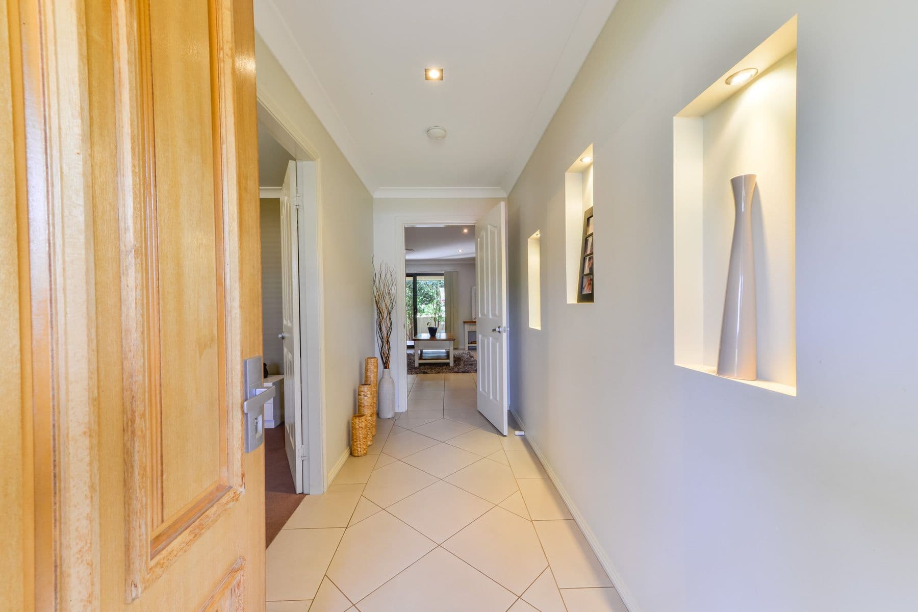 43 Delisle Avenue, Shepparton, Shepparton - Thumbnail 3