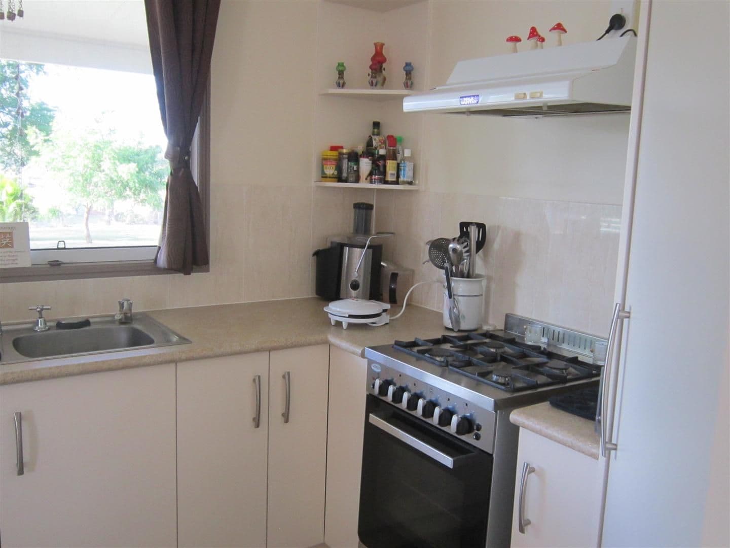 21 John Street, BAJOOL QLD 4699, Bajool - Thumbnail 3