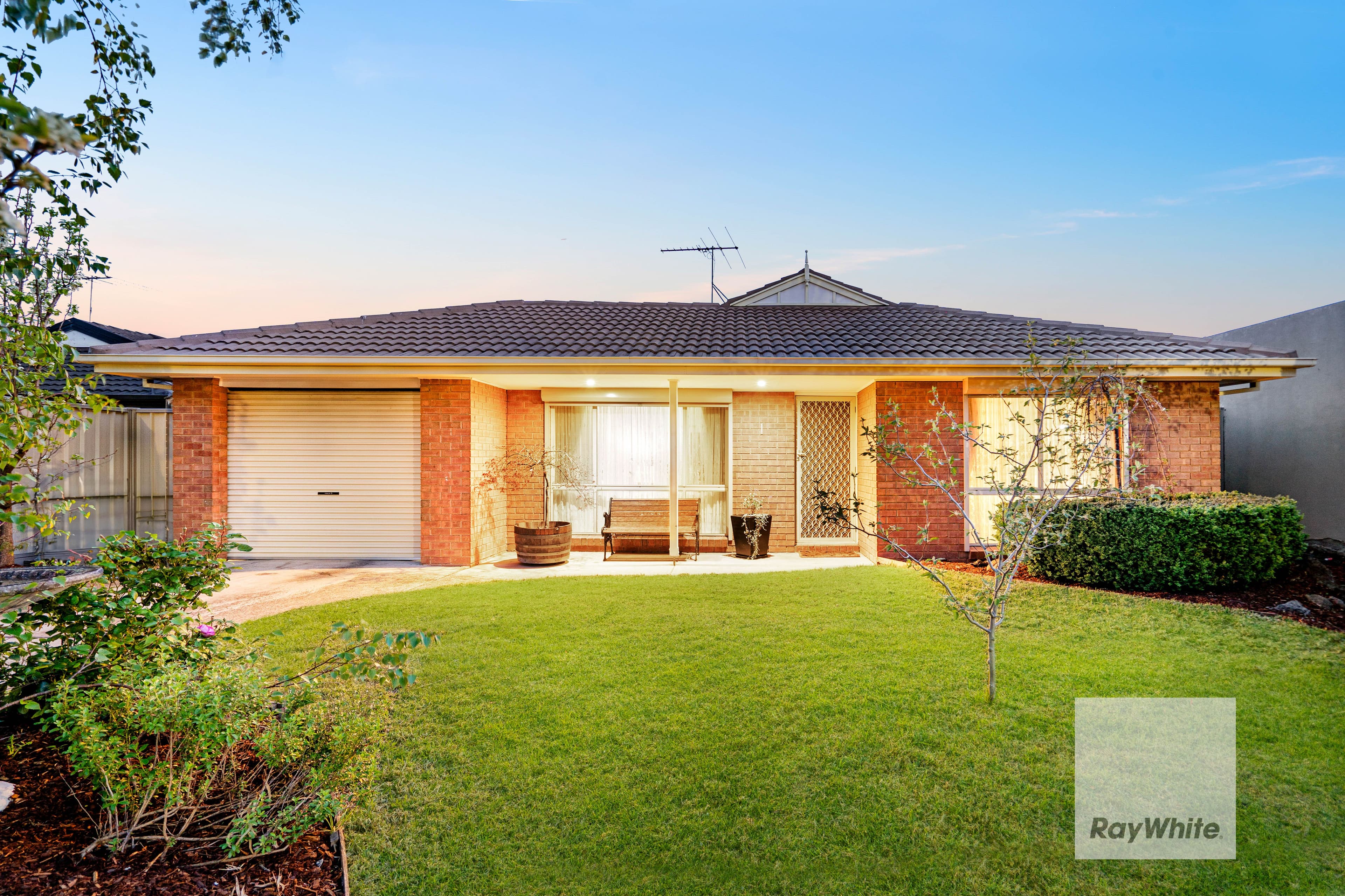 1 Alexander Close, Delahey VIC 3037, Delahey - Image 1