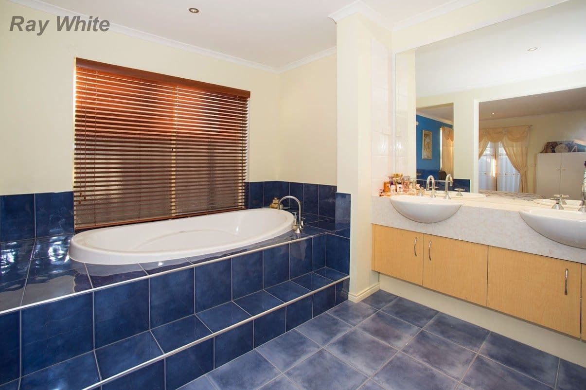 10 Clarafield Crescent, Tarneit VIC 3029, Tarneit - Thumbnail 5