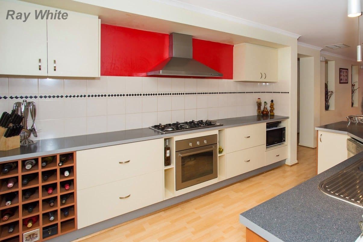 10 Clarafield Crescent, Tarneit VIC 3029, Tarneit - Thumbnail 8