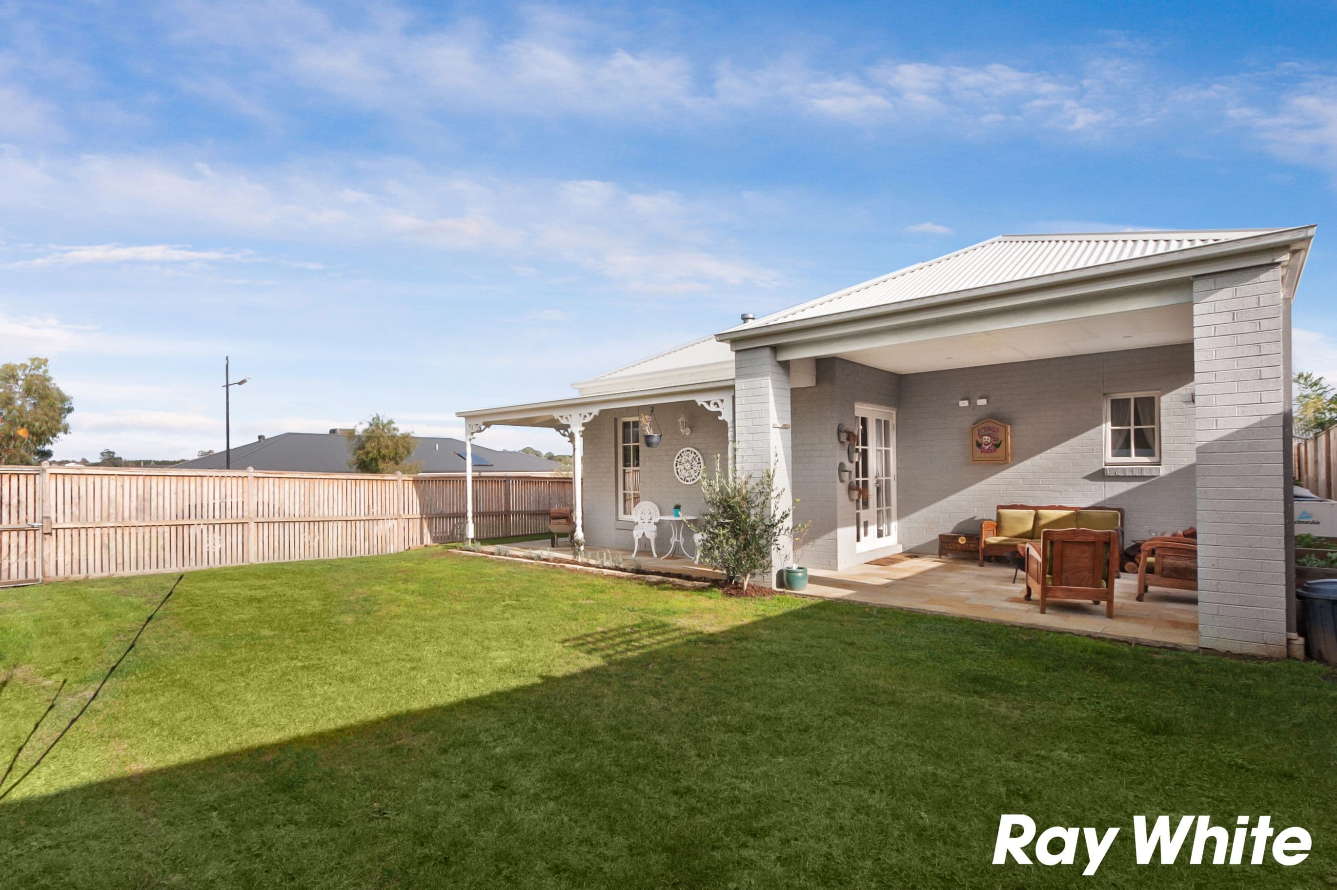 22 Skyline Drive, Warragul VIC 3820, Warragul - Thumbnail 3