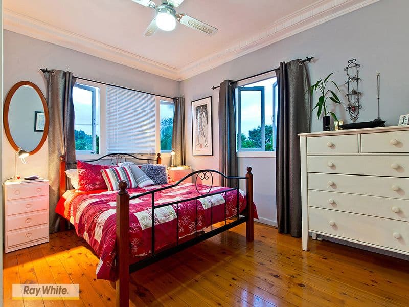 9 Campbell Street, SCARBOROUGH QLD 4020, Scarborough - Thumbnail 6