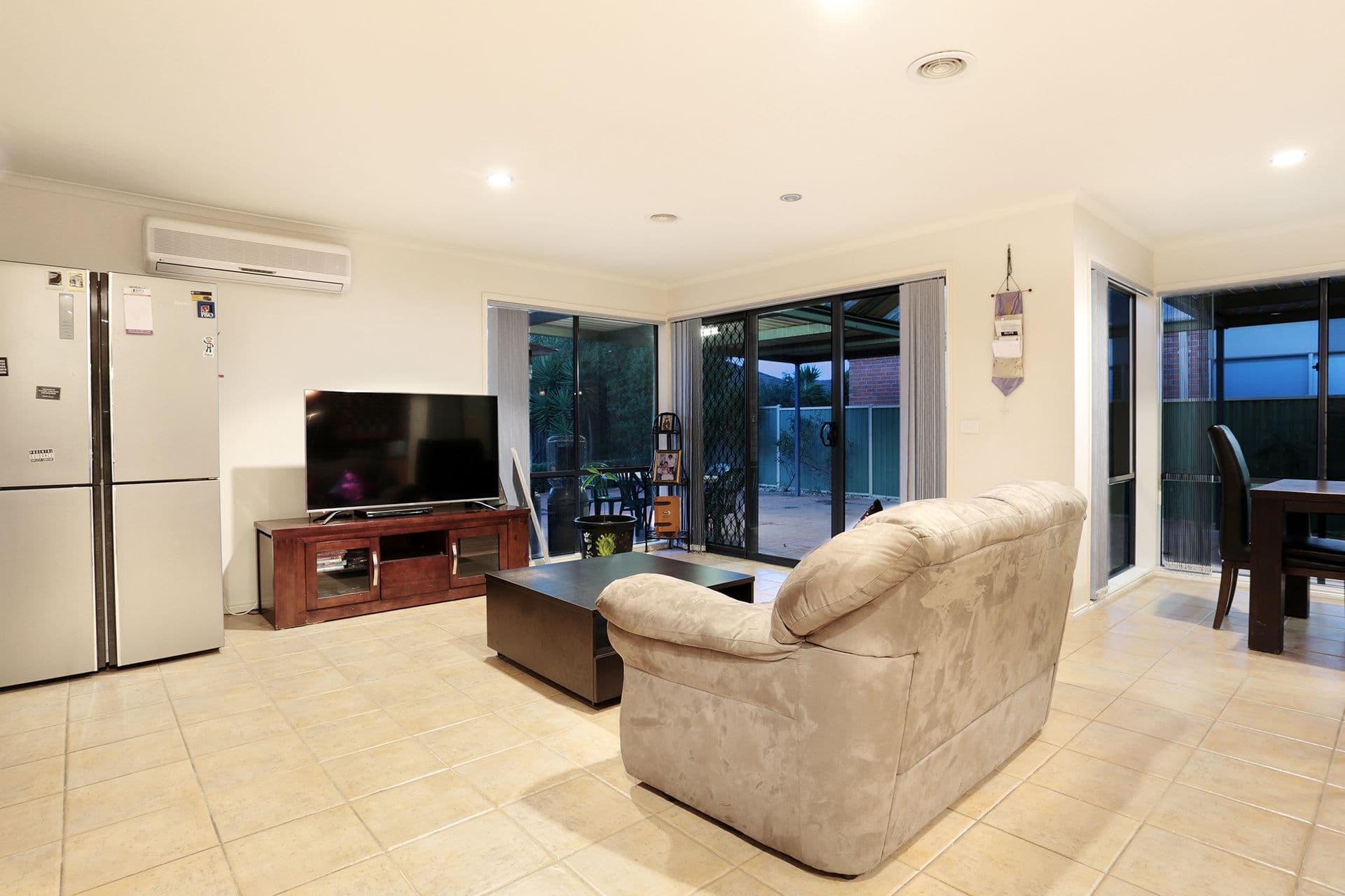 12 Dunkirk Drive, Point Cook VIC 3030, Point Cook - Thumbnail 5
