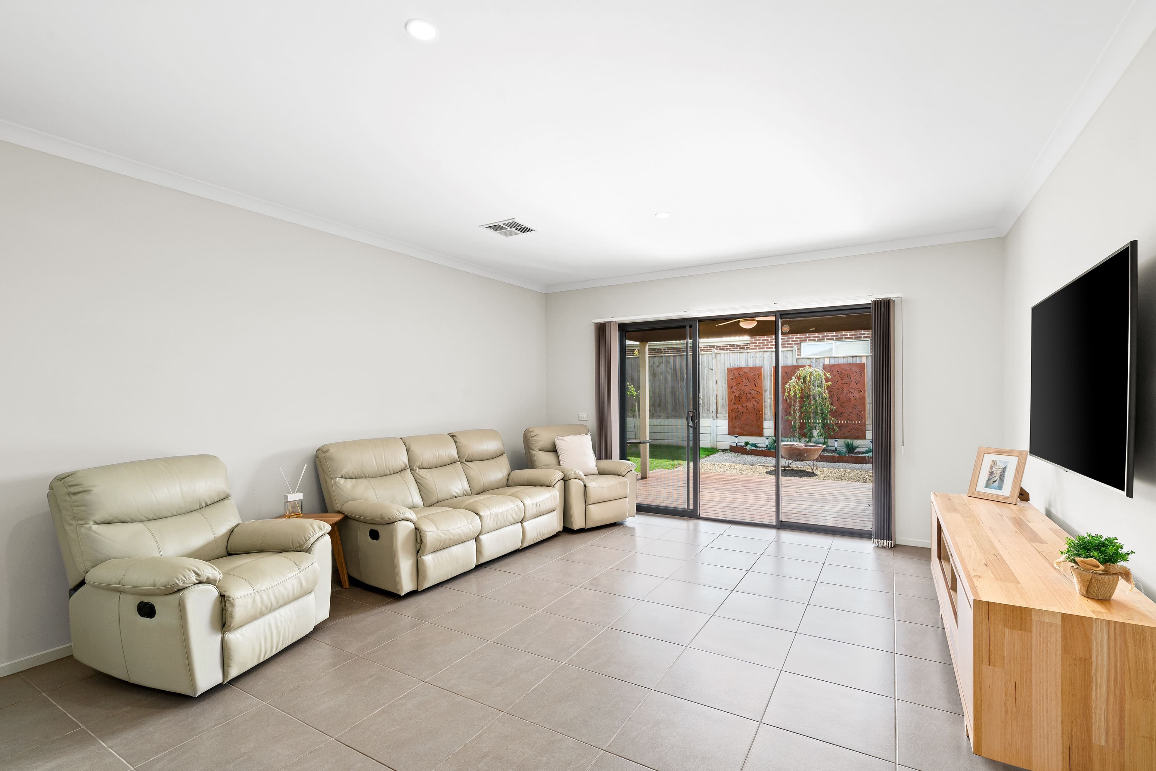 5 Jersey Drive, Sunbury VIC 3429, Sunbury - Thumbnail 7